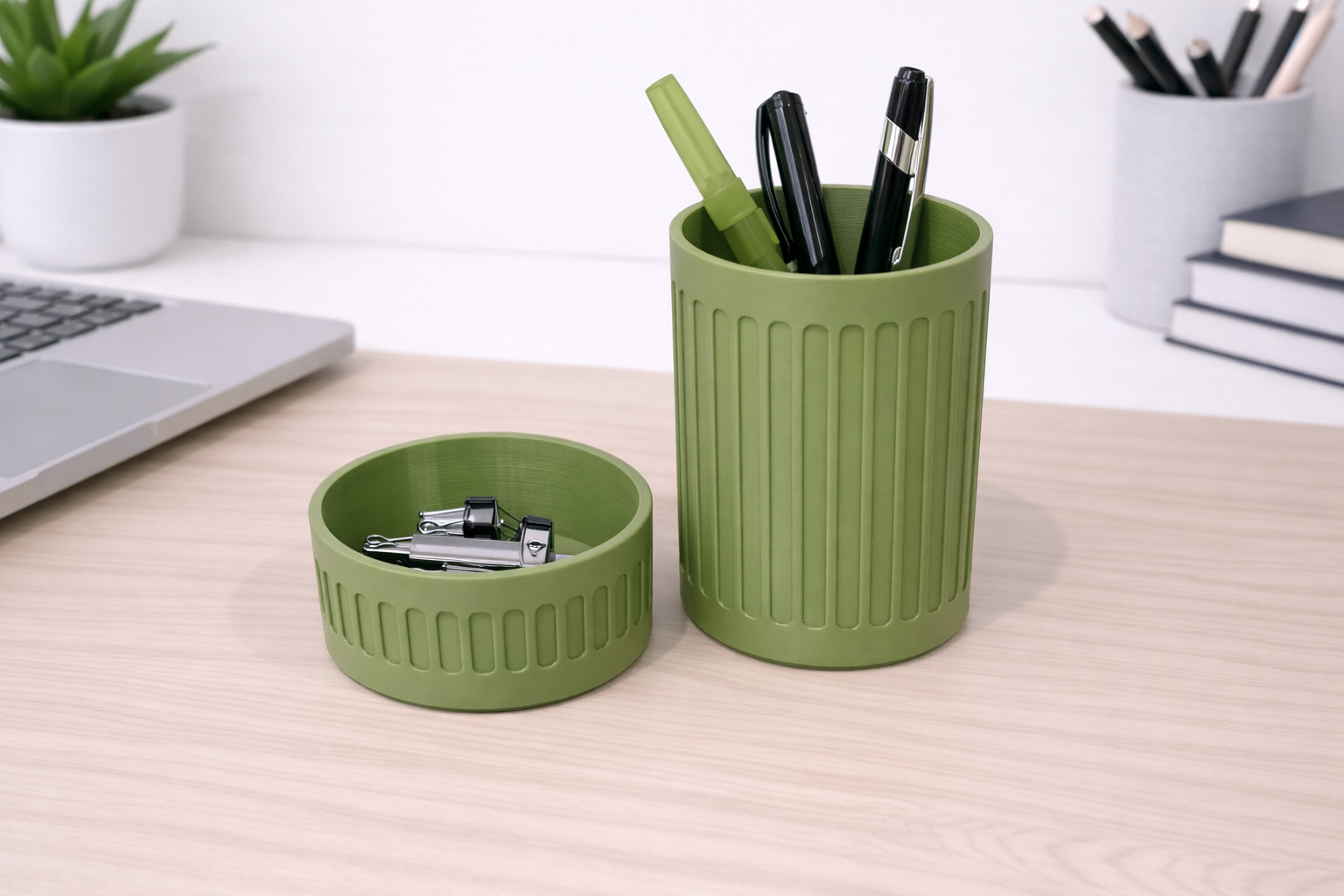 Debossed Ribbed Desk Organiser Set – Pen Holder & Catchall Tray (STL Download or Physical)