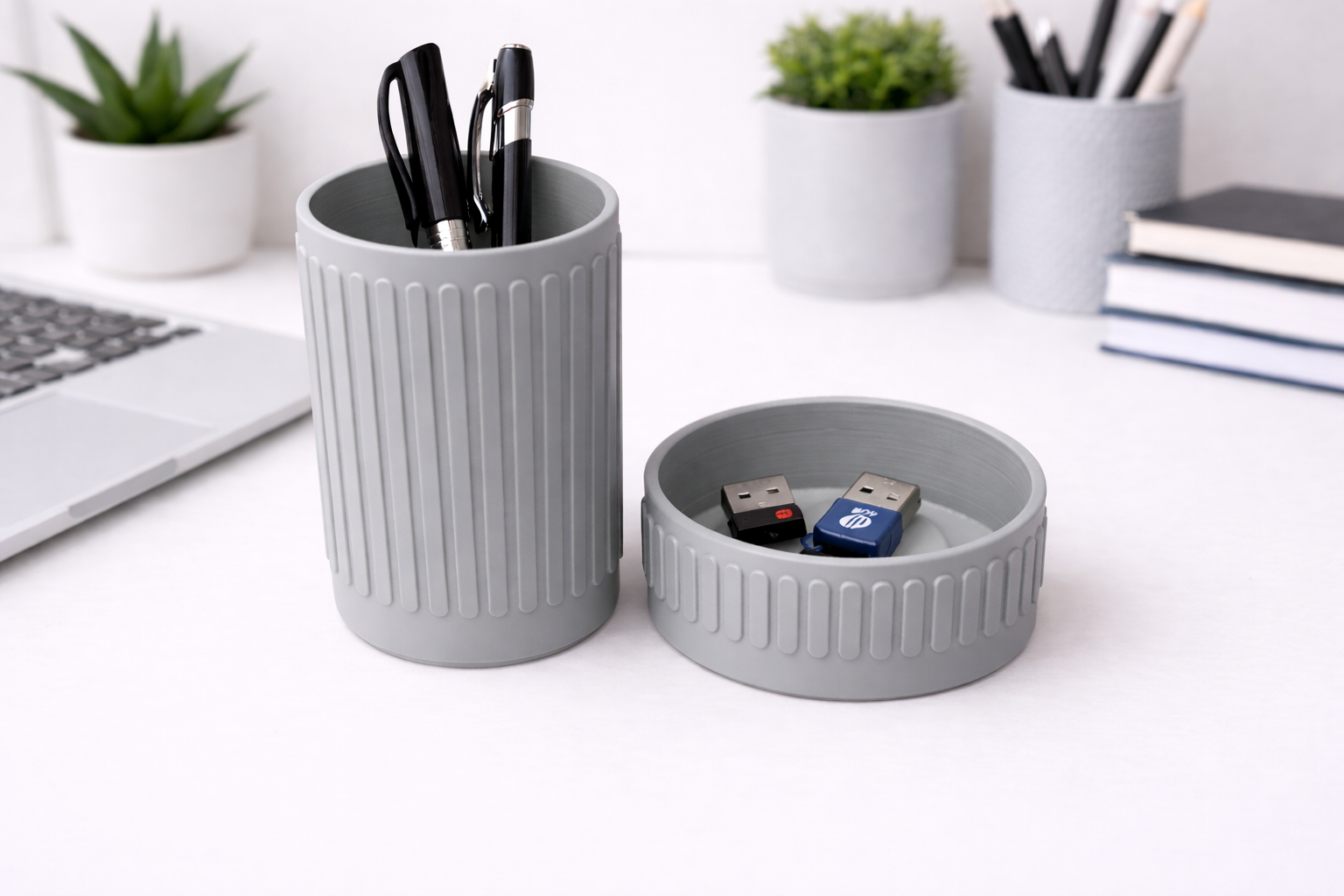 Desk Organiser STL Bundle – Ribbed Pen Holder + Catchall Tray