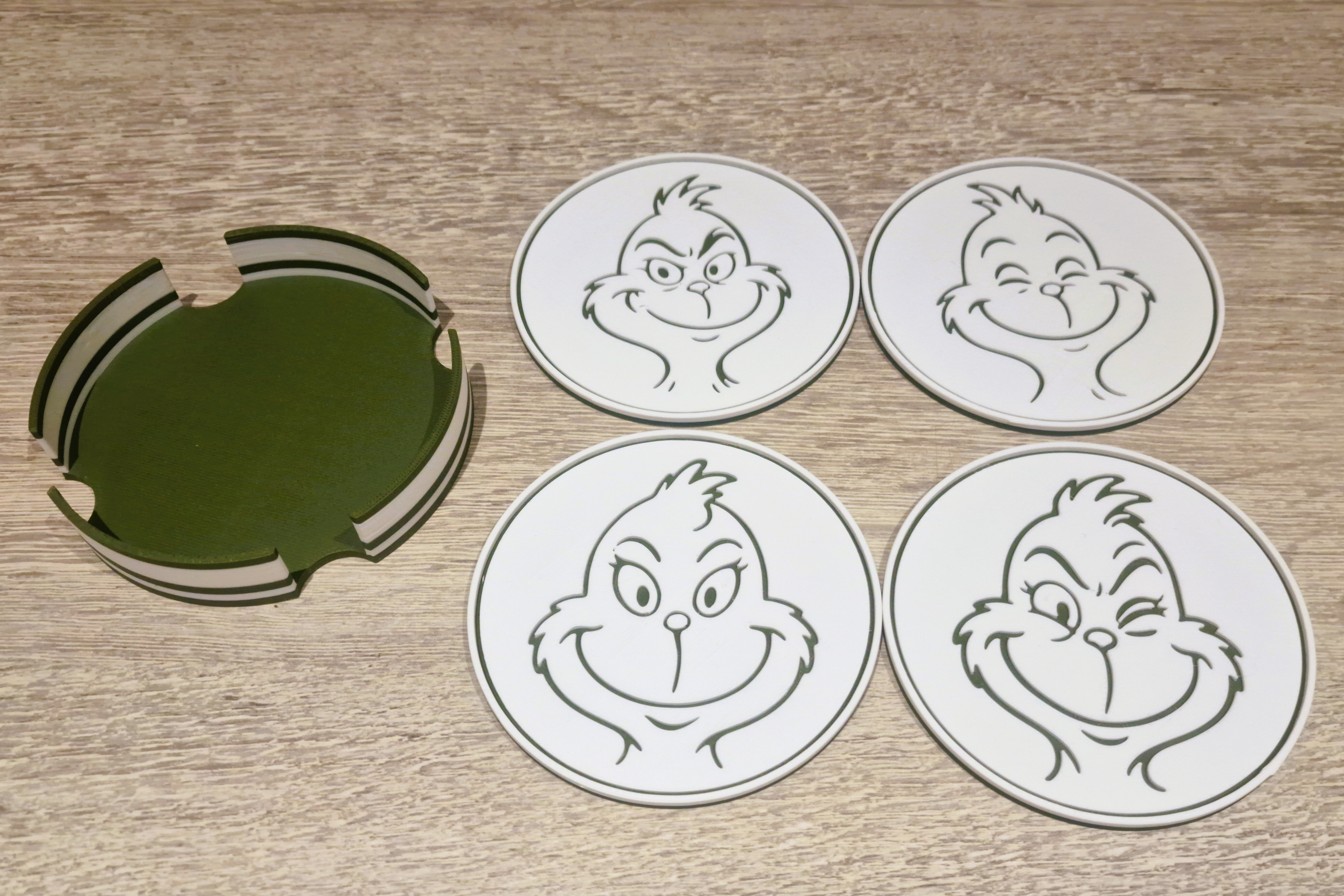 3D Print Grinch Coaster Set, Christmas Table Decor STL File (Digital Download)
