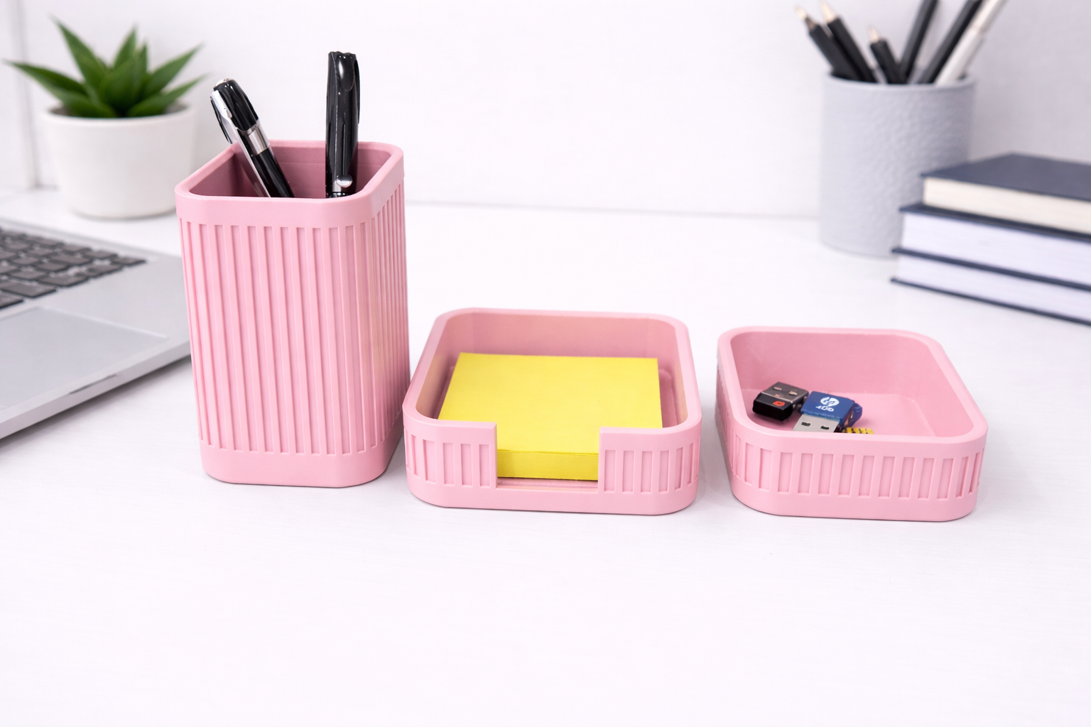 Ribbed Desk Organiser STL Set – Pen Holder, Sticky Note Holder & Small Tray (Minimalist Desktop Storage)