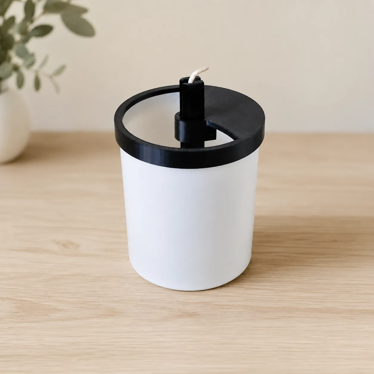 wick-helper-30cl-fitted-jar-tube-upright