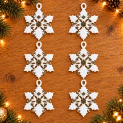 Holly-Berry-White-Bronze-Set-of-6-1000x1000