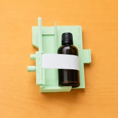 Label-Helper-Jr-30ml-amber-glass--bottle-mint-green