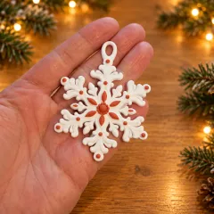 Snowflake-In-Hand-1-1000x1000