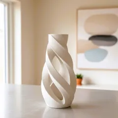 helix_drift_sculptural_vase1000x1000